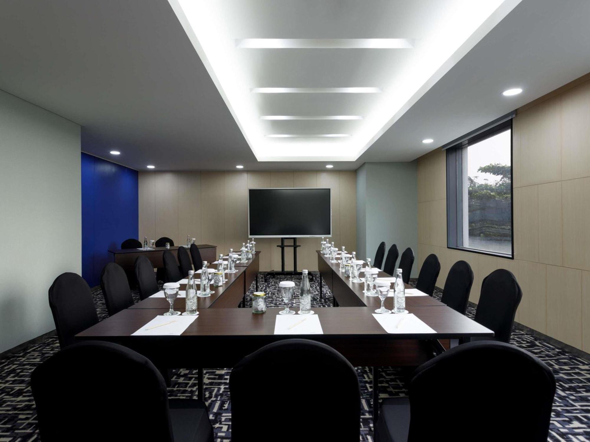 Mercure Simatupang 4* Jakarta