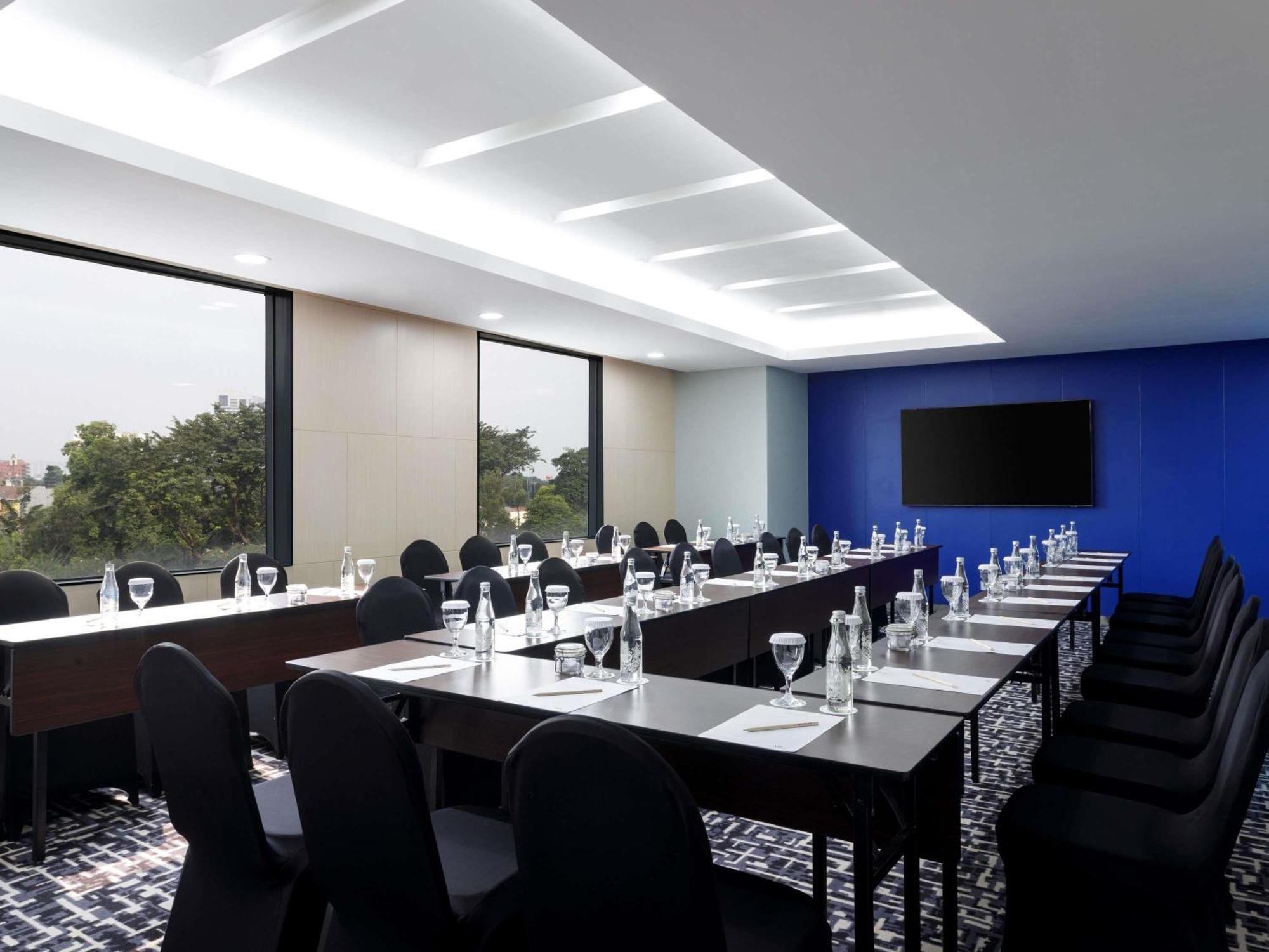 Hotel Mercure Simatupang