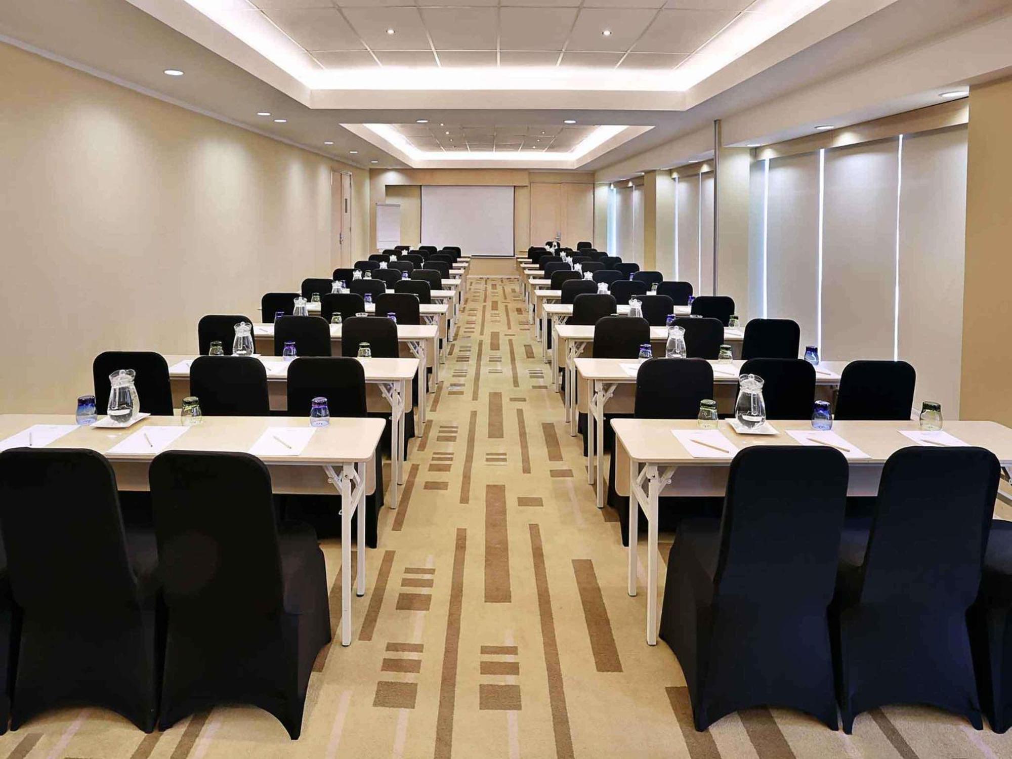 Mercure Simatupang Hotel Jakarta
