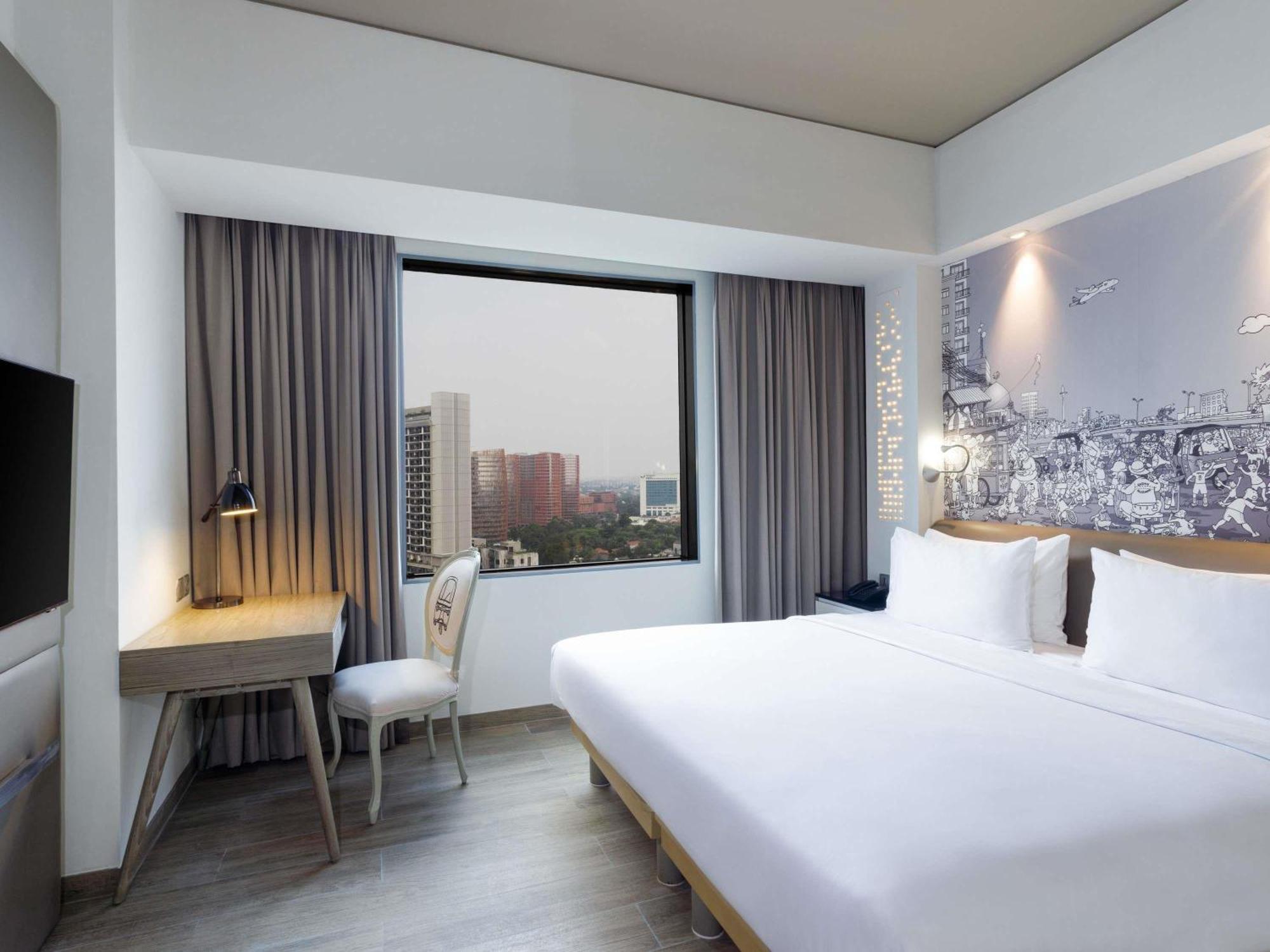 Mercure Simatupang Hotel 4*